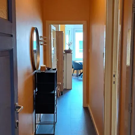 Monaco * De Panne